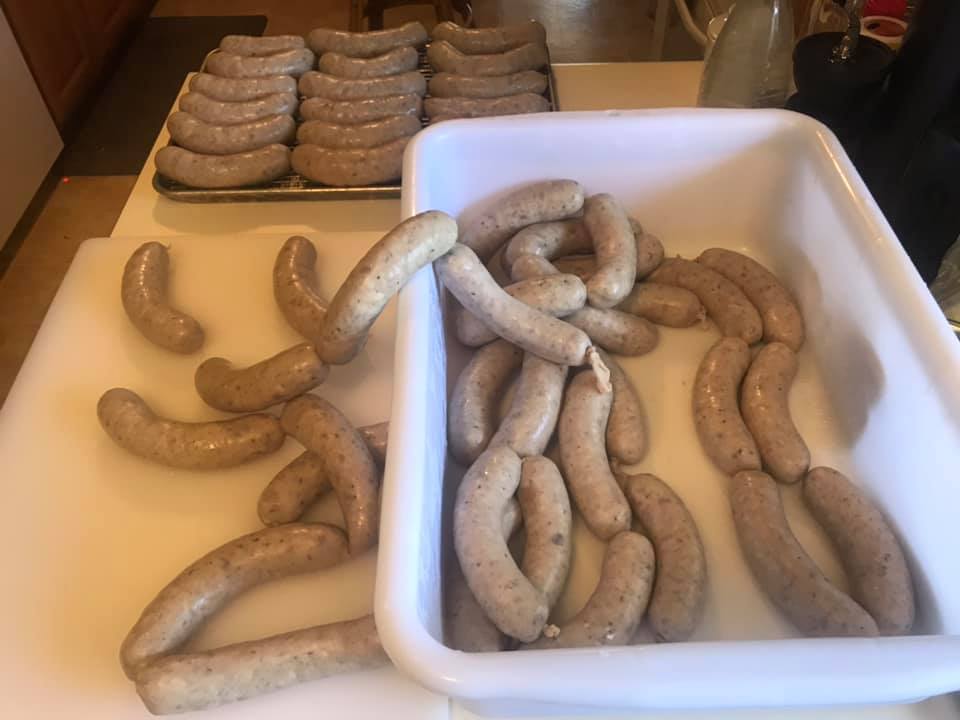 https://killernoms.com/wp-content/uploads/bratwurst.jpg